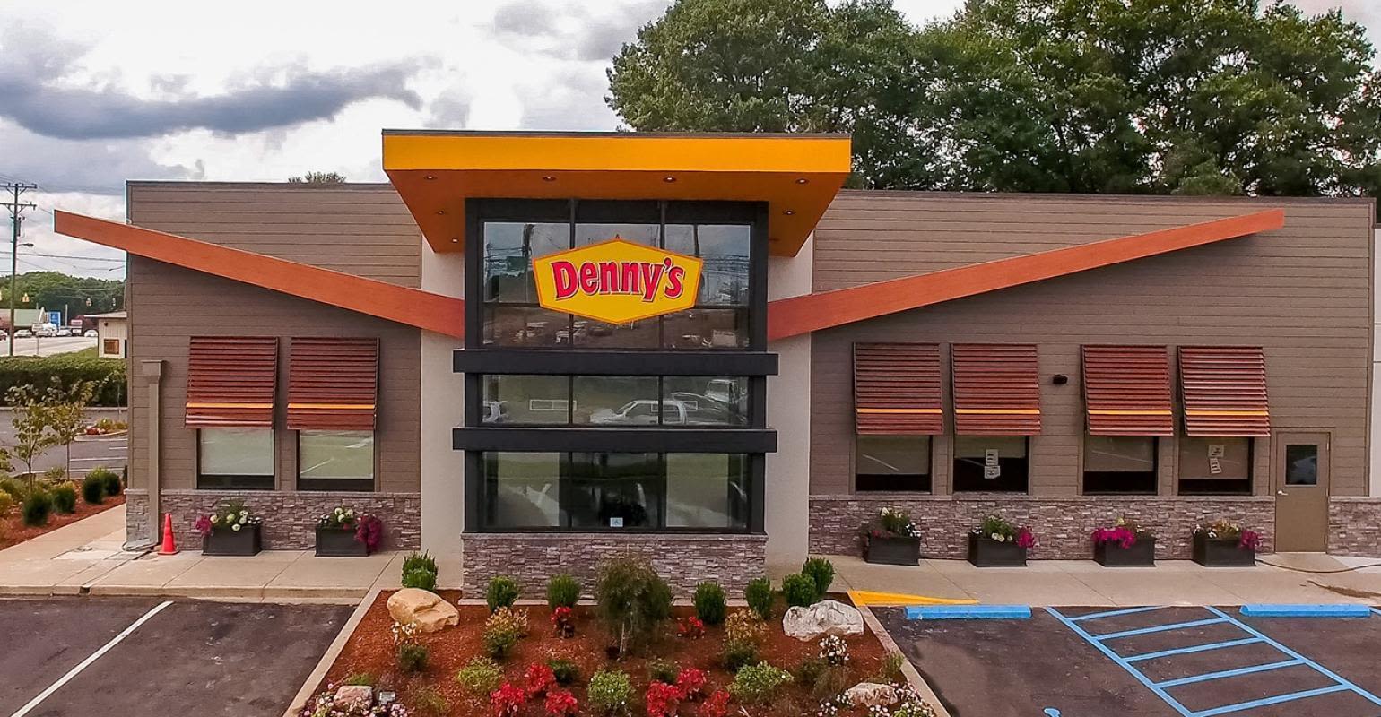 Denny’s will return $2-$4-$6-$8 value menu with $10 option