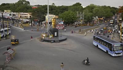 Goripalayam flyover work: Traffic police to submit report on pilot study of traffic alterations