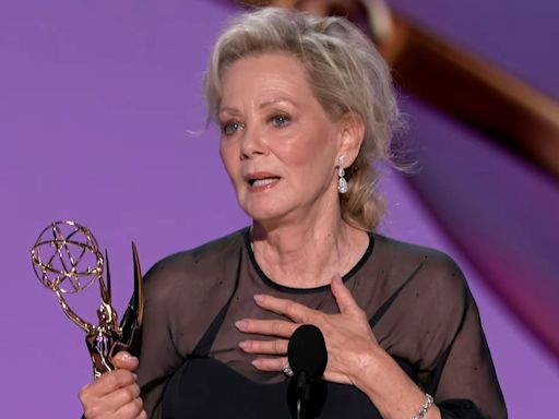 Jean Smart Jokes She's Thrilled About Emmys 2024 Win Because 'I Just Don't Get Enough Attention'