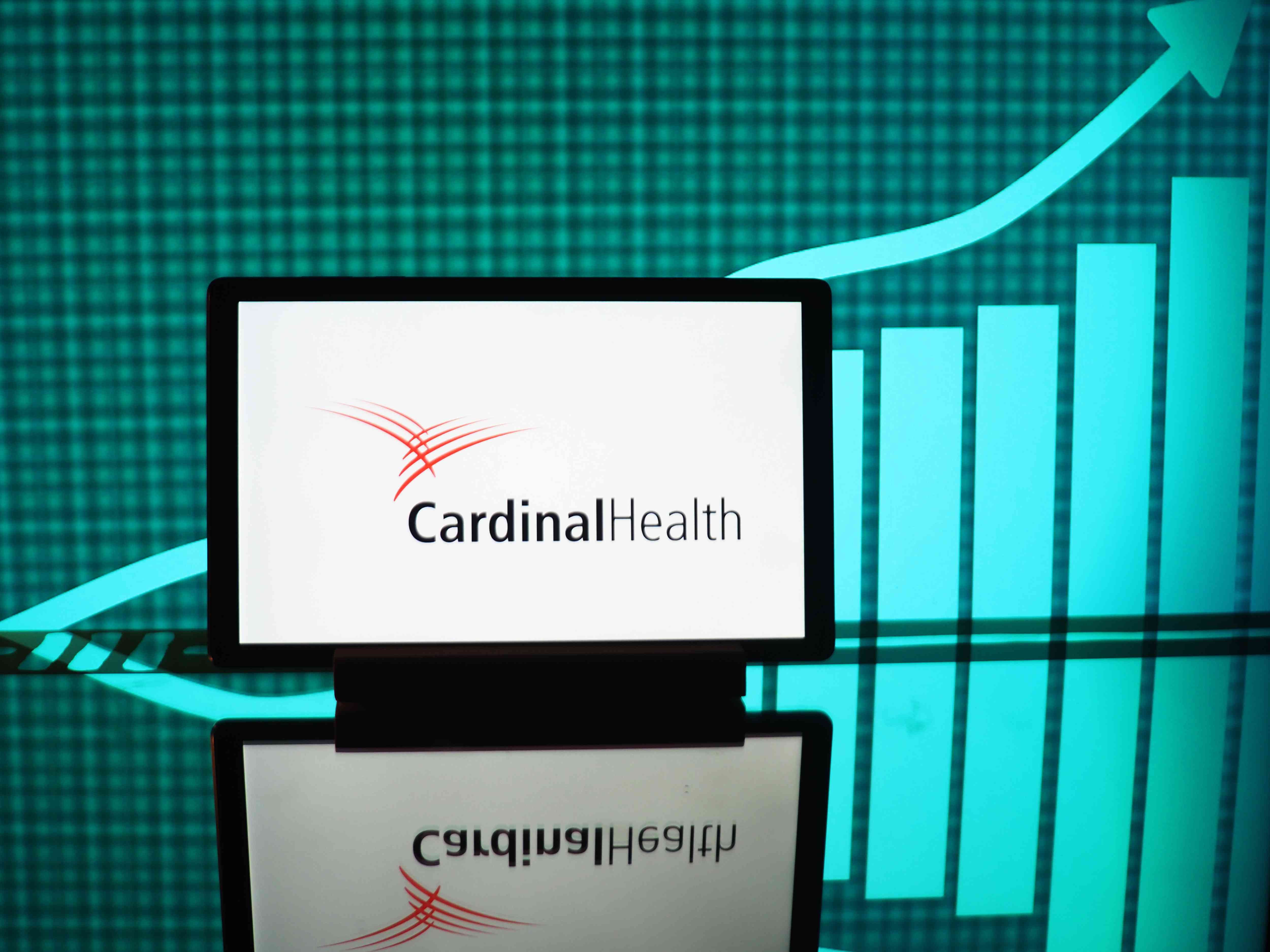 Cardinal Health Beats Estimates, Boosts Guidance on Strong Drug Sales