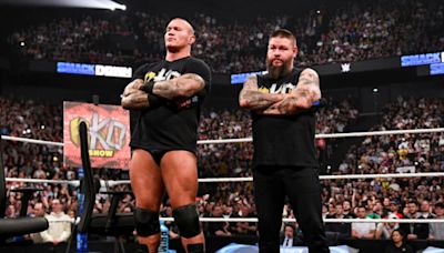 Kevin Owens Reflects on Randy Orton’s Leadership in the Locker Room