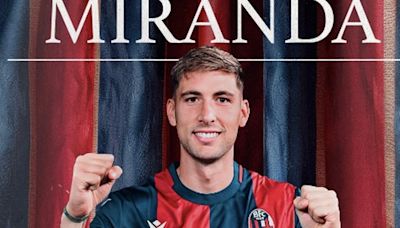 Miranda firma por el Bologna tras finalizar contrato con el Betis