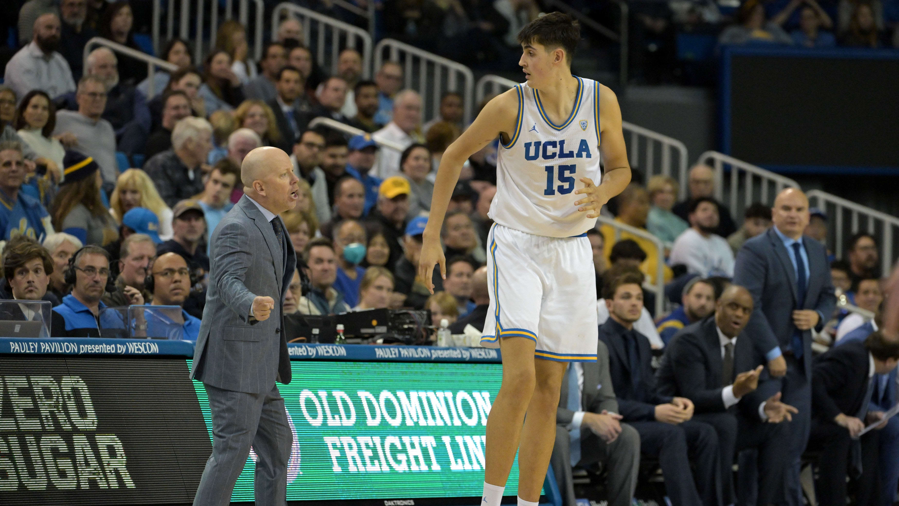 UCLA Basketball: Watch First-Year Stars Celebrate Bruin Day