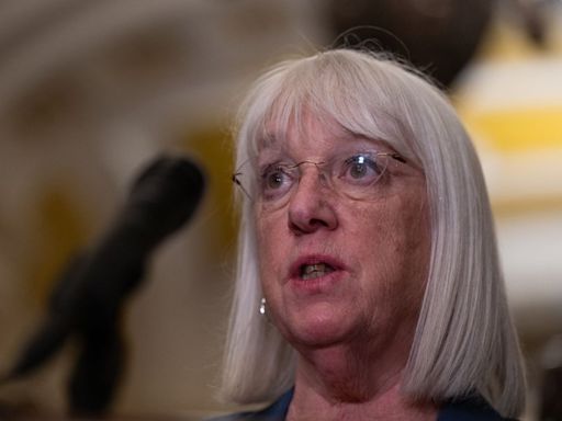 Bipartisan women introduce Senate bill to boost menopause research, training
