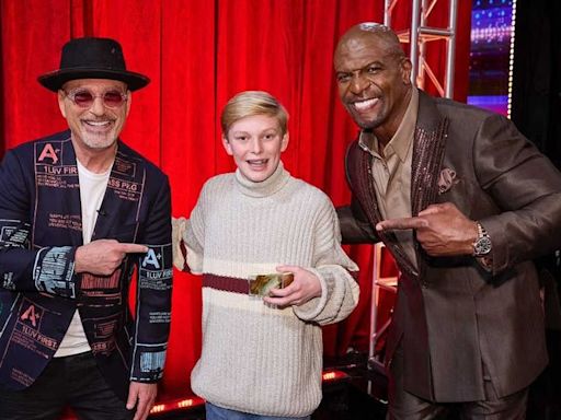 Dream come true: 'AGT' judge Howie Mandel hits second golden buzzer for 14-year-old singer Reid Wilson