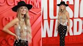 CMT Music Awards: Lainey Wilson, Kelsea Ballerini and Jane Seymour shine on the red carpet