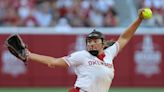 Deadspin | Defending champ Oklahoma crushes Duke in Women's College World Series opener