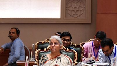 Union Budget 2024: FM Nirmala Sitharaman Chairs Meeting With State Finance Ministers - News18