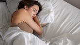 ¿Por qué dormimos peor cuando estamos fuera de casa?