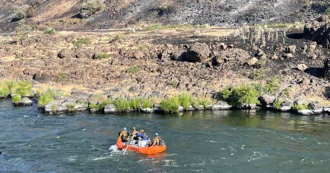 Wildfire burning close to Maupin consumes over 1,000 acres