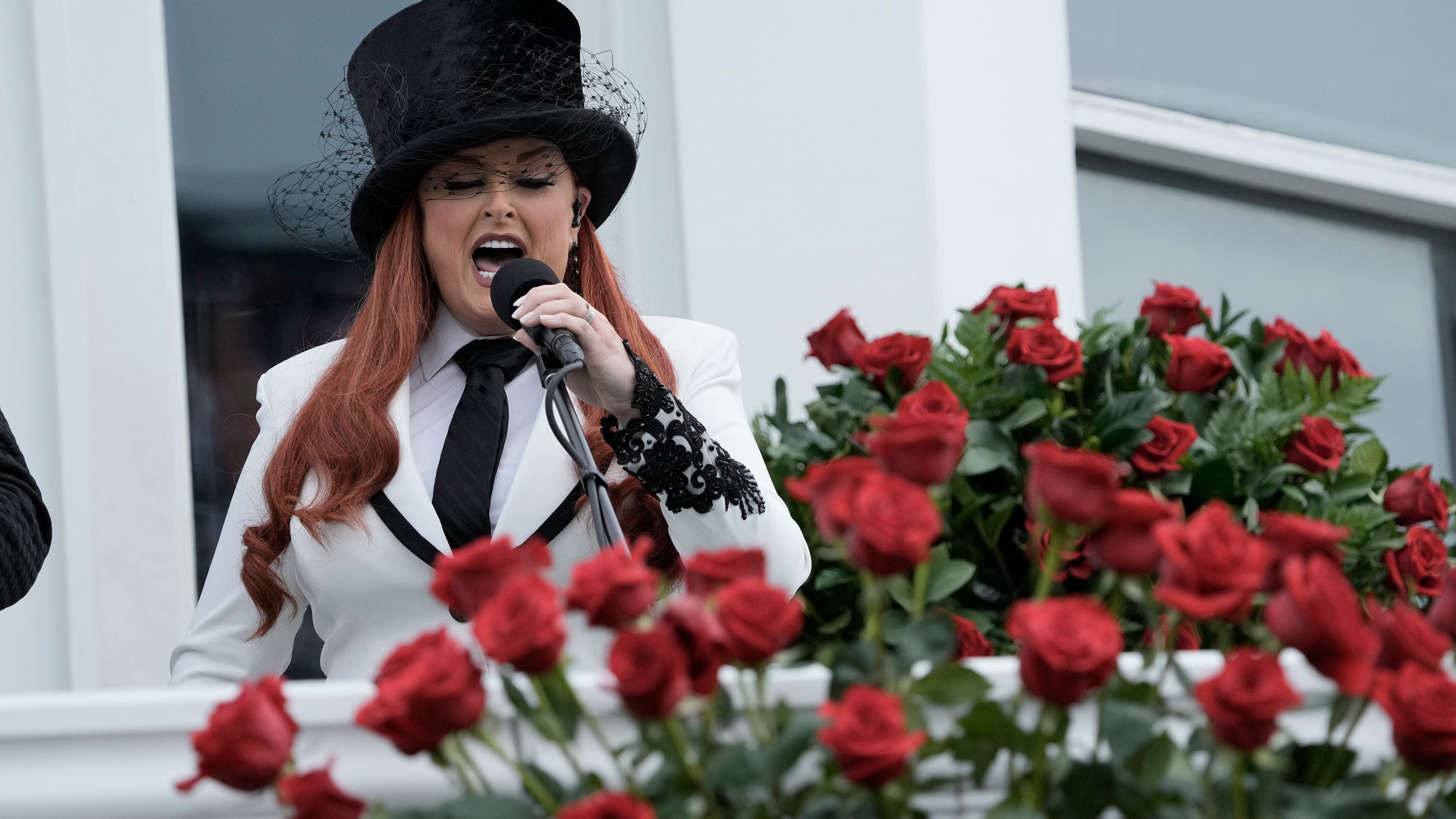 Fans praise Wynonna Judd for national anthem at Kentucky Derby: 'Beautiful, beautiful job'