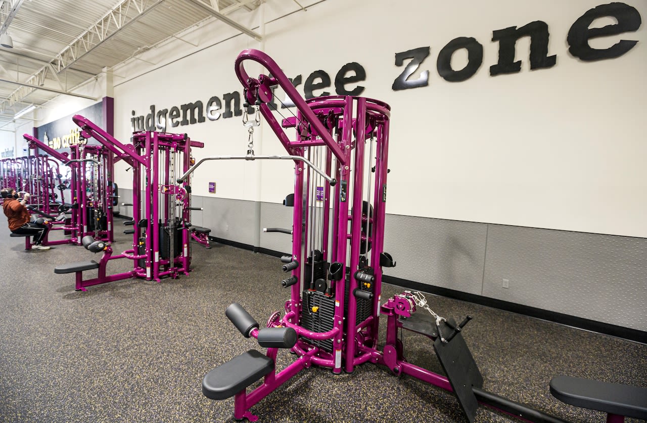 Here’s how NYC students can exercise for free at Planet Fitness this summer