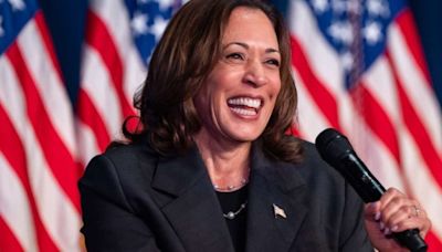 Kamala Harris entrega o que a mídia quer: provocações, humor e celebridades