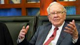 Warren Buffett Boldly Loads Up On 4 Of His Best Stocks