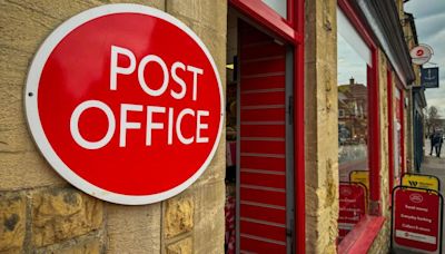 Post Office 'saw postmasters as enemies'