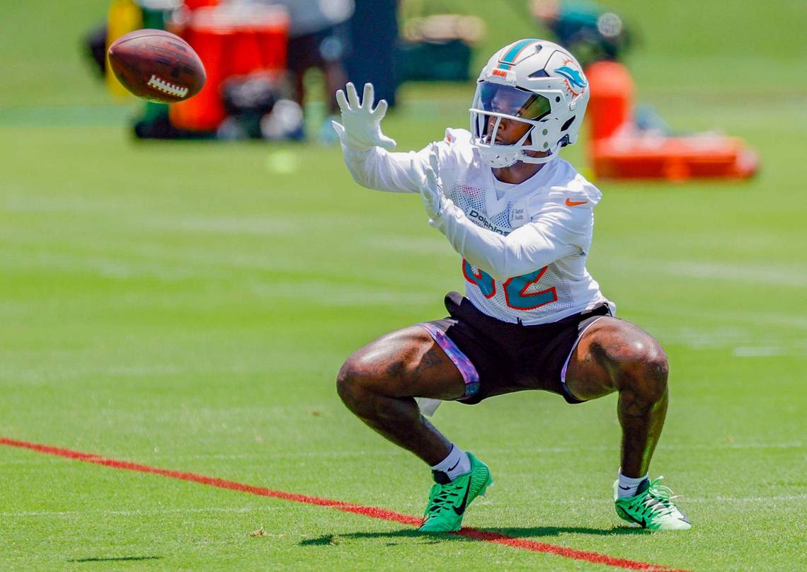 Two rookies unavailable as Dolphins’ first-year players report to training camp