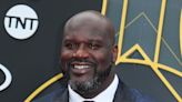 Shaquille O'Neal buys customers' Christmas Eve meals