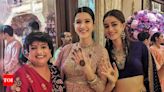 Ananya Panday and Shanaya Kapoor flaunt minimalistic mehendi in UNSEEN picture from Anant Ambani and Radhika Merchant's wedding | Hindi Movie News - Times of India