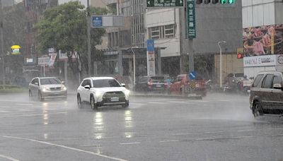 快訊／雷雨攪局！台中機場「暫停地面作業」 航班恐延誤