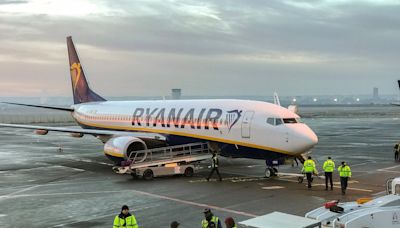 Ryanair forced to cancel 100 flights as it demands action over France air traffic control strikes