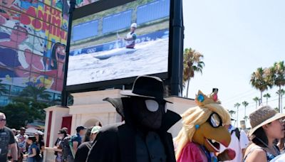 How Undercover Agents Posed As Sex Buyers At Comic Con To Rescue Victims