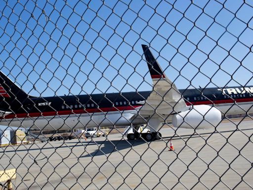 Donald Trump's Boeing plane hit another plane