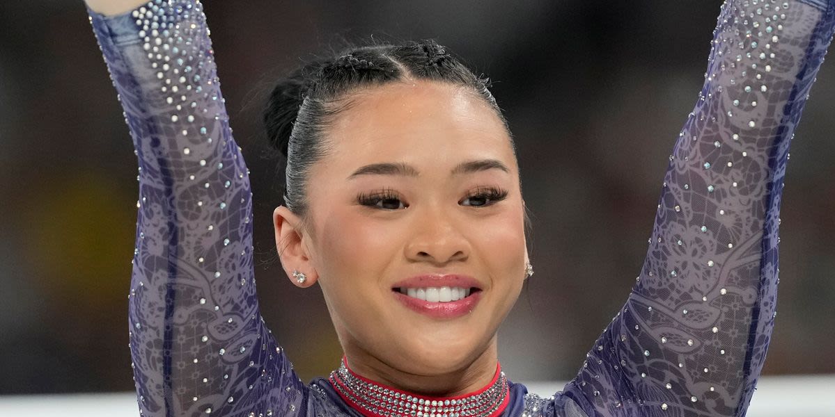 Suni Lee's Stunning Floor Routine Leaves Olympic Stadium Absolutely Roaring