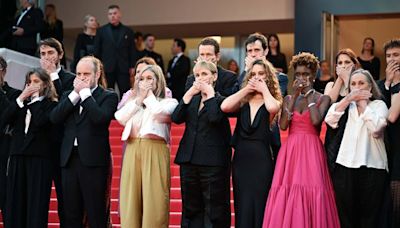 Judith Godrèche poursuit son combat à Cannes avec ce geste… Anne-Sophie Lapix attend encore cette grande star…