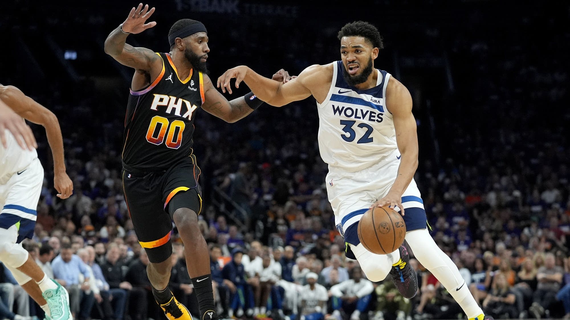 Anthony Edwards scores 36 points, Timberwolves beat Suns 126-109 for 3-0 series lead