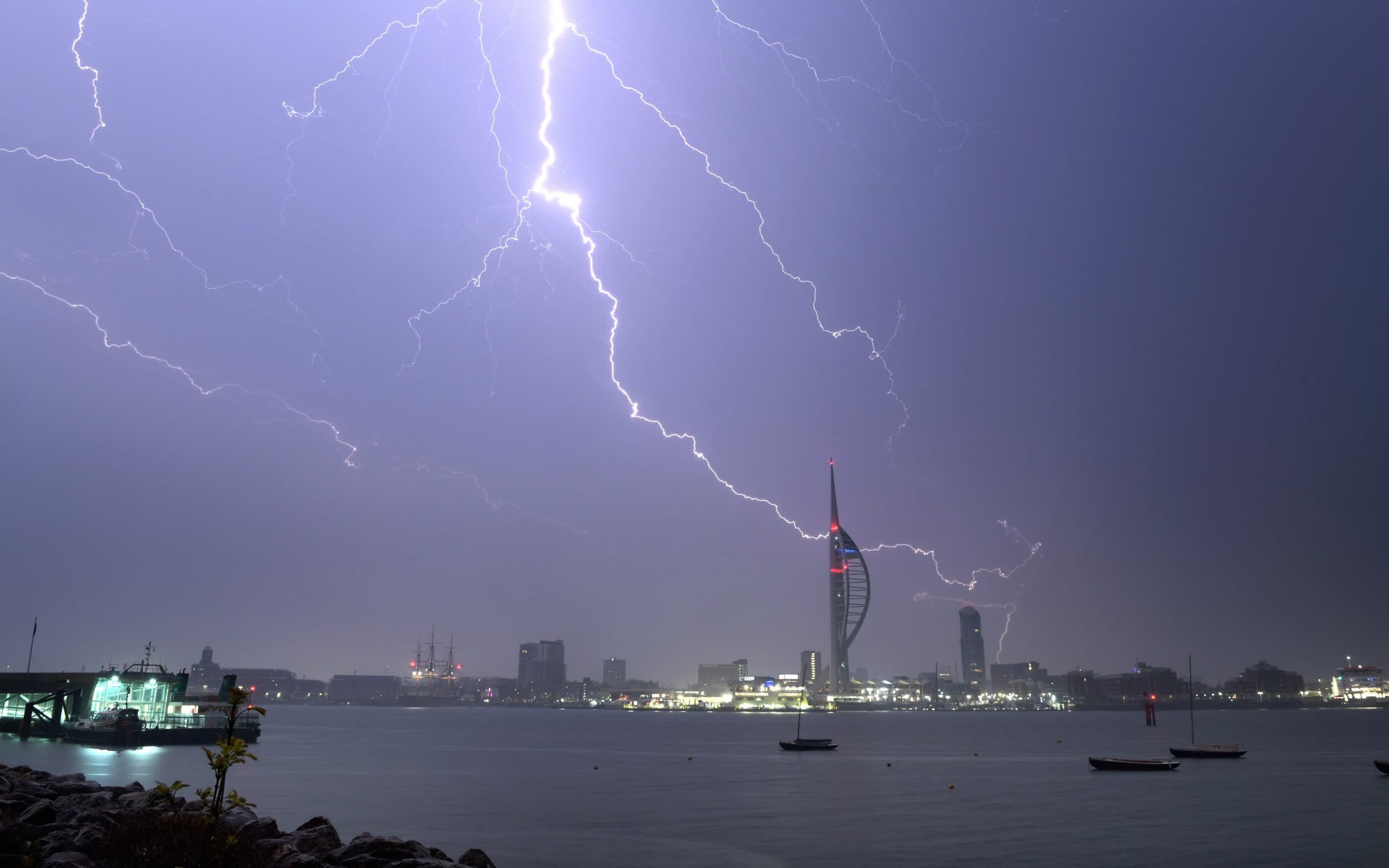 Trains delayed after spectacular lightning storms cut power