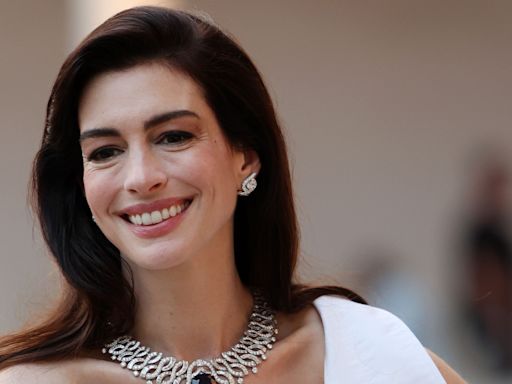 Anne Hathaway wears surprising high street brand on the red carpet
