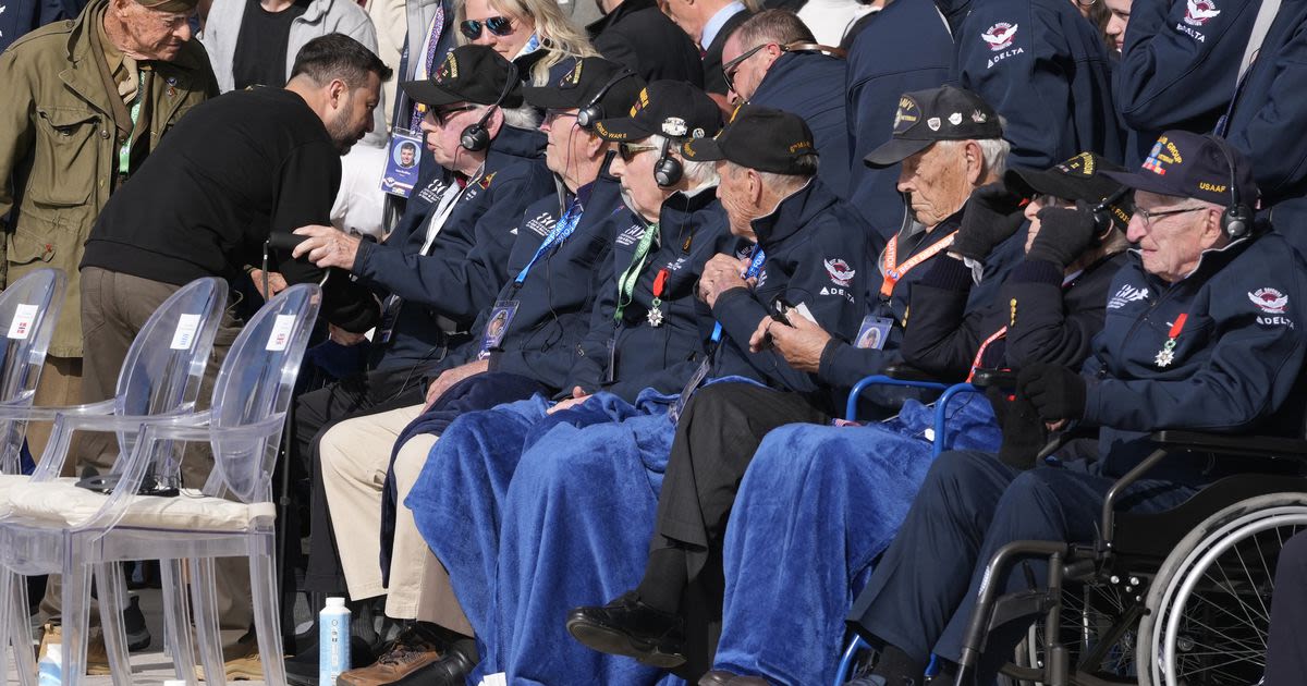 Members of Congress commemorate D-Day with their own parachute jump over Normandy