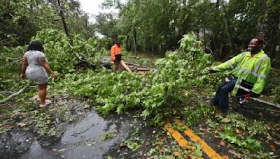 At least 1 dead in Florida as storms continue to pummel the South in a week of severe weather