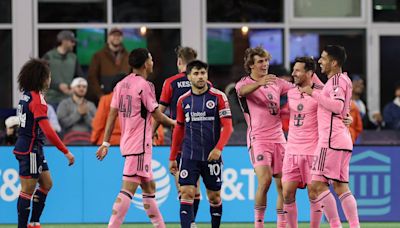 Messi scores twice, Inter Miami trounces New England 4-1 in front of record 65,612 fans