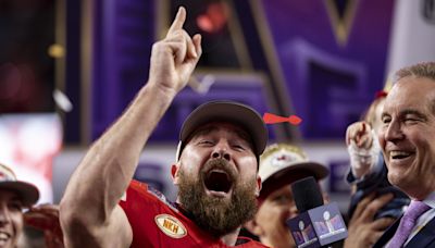 Travis Kelce's reported reaction to Jana Kramer's drinking accusation