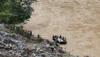 No hope of survivors in Nepal bus accident, 55 still missing
