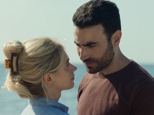 Brett Goldstein and Imogen Poots devastate in romantic drama “All of You”