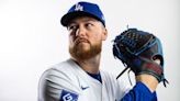 Dodgers trade LHP Matt Gage to Mets for cash considerations