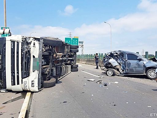 台66線大溪段貨車失控...5車連環撞 「自小客屁股沒了」後方塞爆