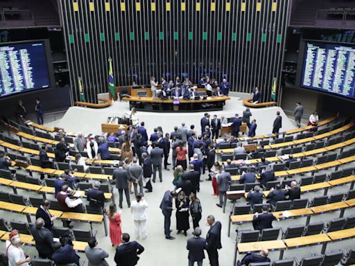 Onze deputados do PL contrariam bancada e votam a favor da reforma - Congresso em Foco