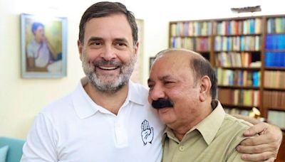 ‘Politics mein koi haarta hai koi..,’ KL Sharma supports Rahul Gandhi’s condemnation of trolls targeting Smriti Irani | Mint