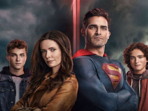 Superman & Lois Season 4 TEASER Offers Glimpse Into CW Show's Finale Post Clark Kent's Death; Watch