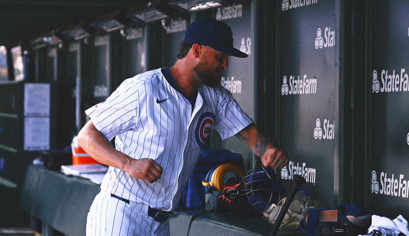 Cubs' Colten Brewer breaks hand after punching wall, lands on 60-day IL