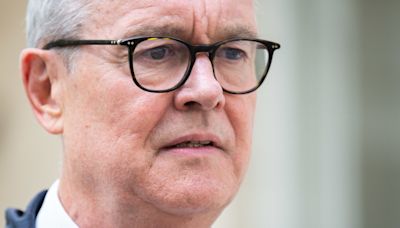 Ex-Covid adviser Sir Patrick Vallance takes seat in Lords as science minister