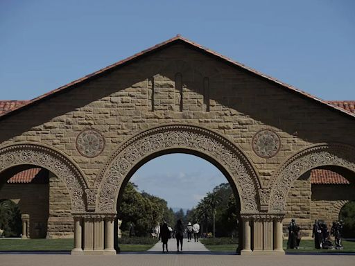 California Colleges Drop Legacy Admissions: Here’s What It Means