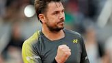 Stan Wawrinka, who is 39, beats Andy Murray, who is 37, at the French Open. Alcaraz and Osaka win