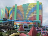 First World Hotel & Plaza