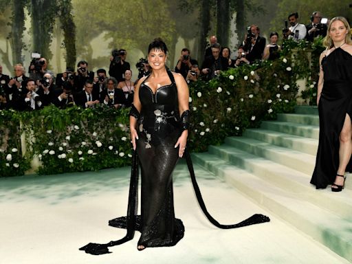 MET Gala 2024: Todos los looks de los famosos en la alfombra roja EN VIVO - El Diario NY