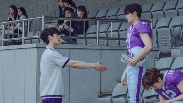 Netflix’s 2024 K-Drama Hierarchy Episode 1 Preview: Lee Chae-Min Confidently Greets Kim Jae-Won