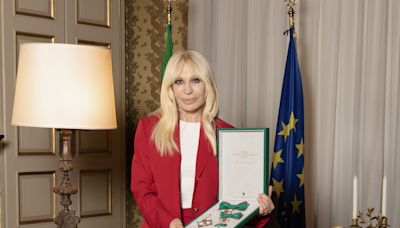 Donatella Versace Gets Recognition From Italy’s President